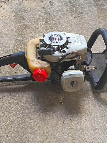 Echo 1500 gasoline hedge - hc-1500,